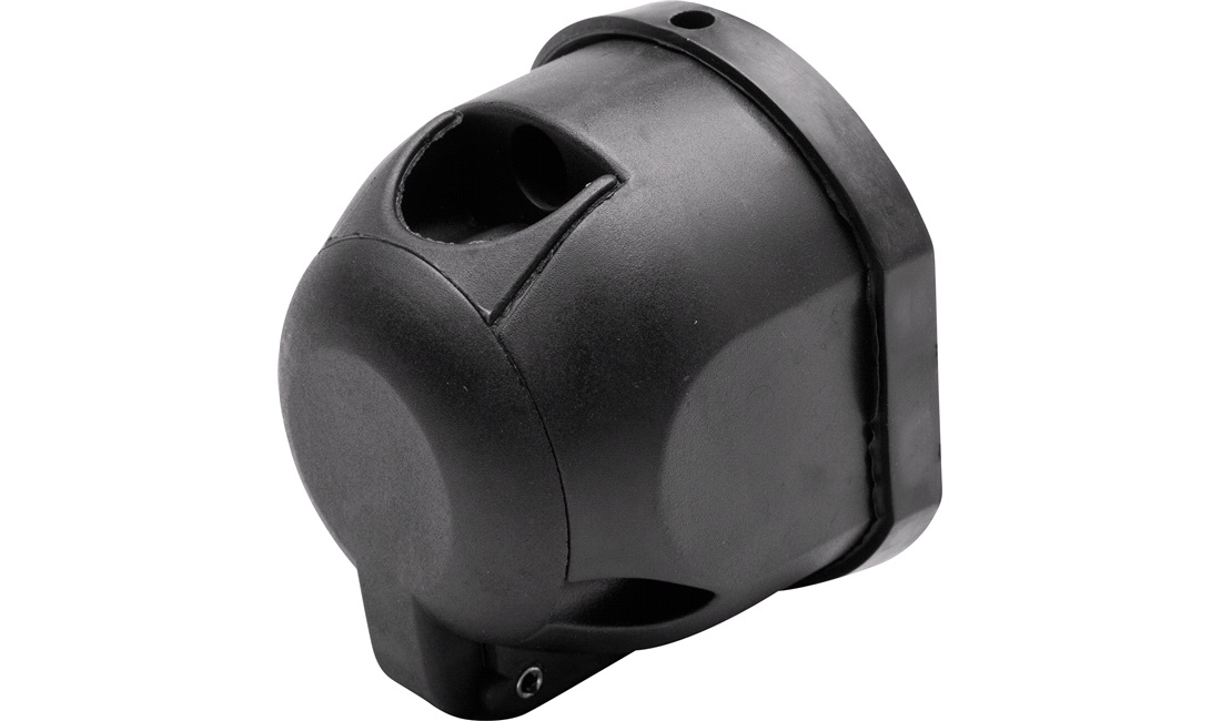 7-pin socket 12V